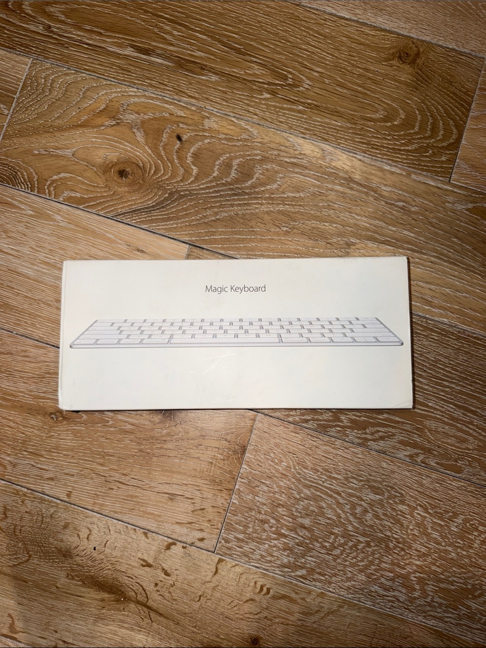Apple Magic Keyboard - White Slim Bluetooth Keyboard